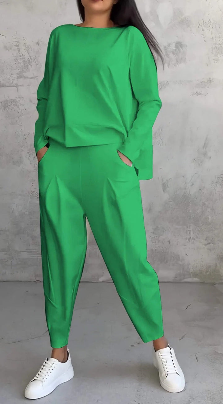Aurora - Conjunto elegante y casual para mujer con blusa y pantalones cómodos