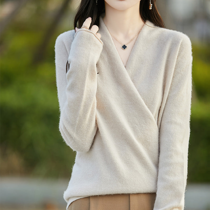 Sofía - Blusa de lana suave con escote cruzado